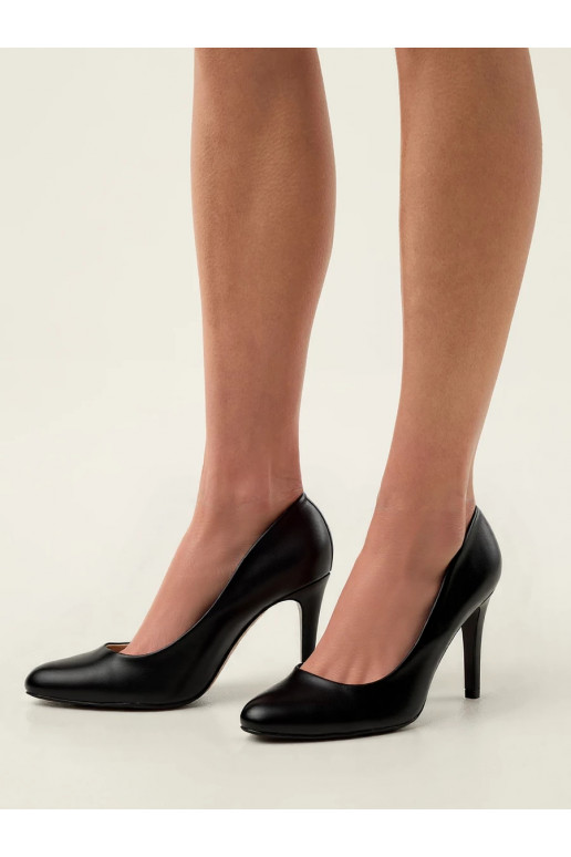 Sievišķīgs augstpapēžu kurpes SERENA BLACK