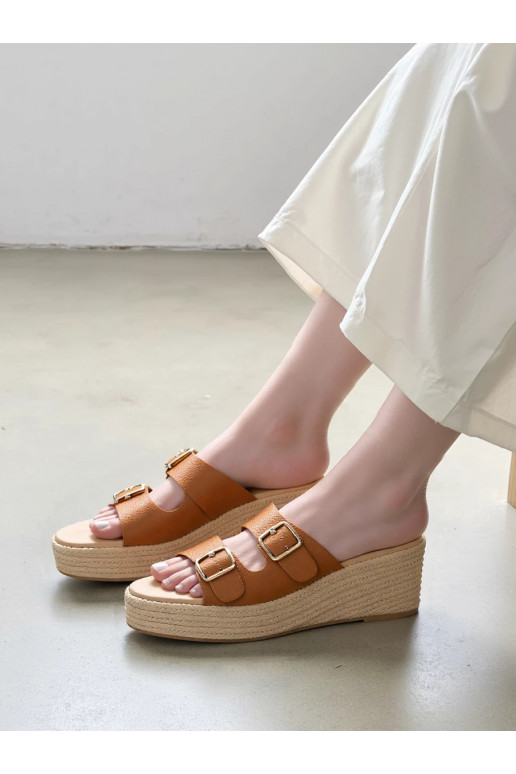 Čības Eleganzia Camel