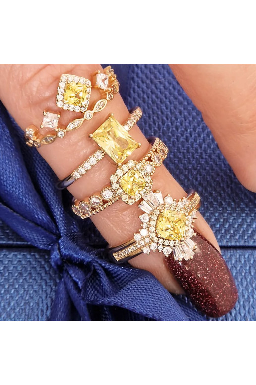 Nerūsējošā tērauda gredzens pārklāts...