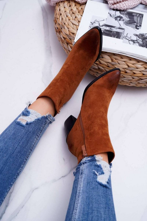 Sieviešu puszābaki ar papēdi zamšādas...