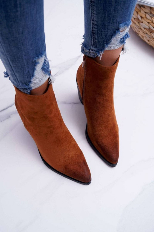 Sieviešu puszābaki ar papēdi zamšādas...