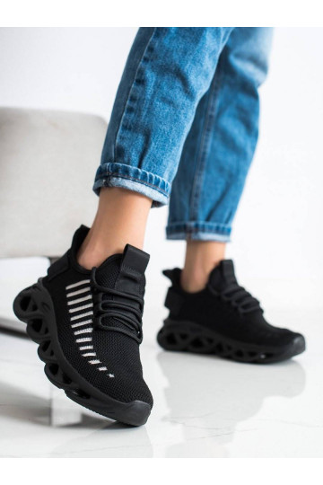 Juodos spalvos Sneakers... 2