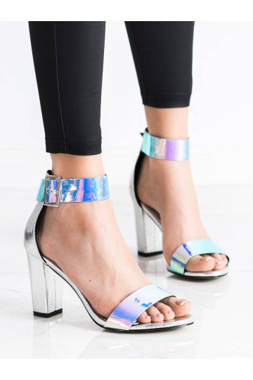 Basutės su kulniukais su...