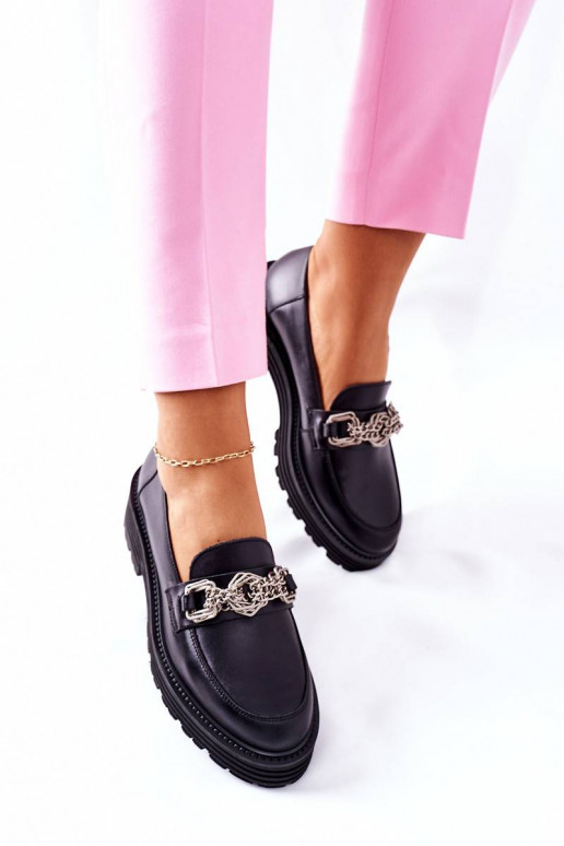 Apavi melnas krāsas