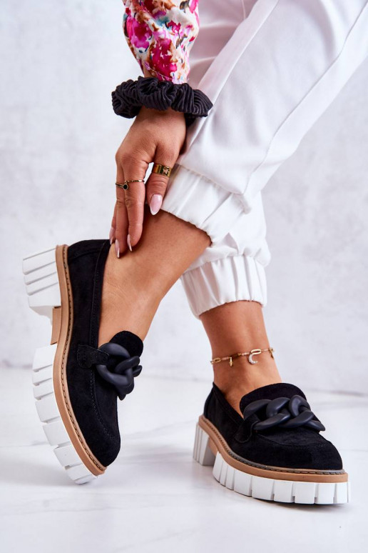 Zamšādas apavi ar ornamentiem melnas...