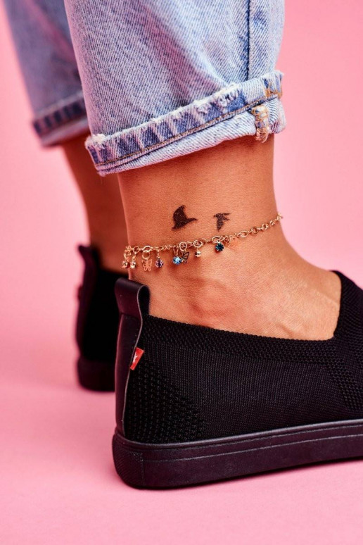 Sporta apavi Slip-on melnas krāsas...