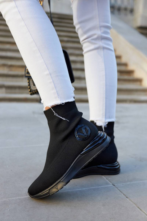 Sporta apavi melnas krāsas Runaway