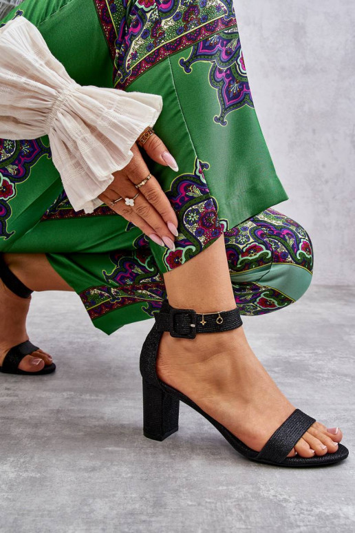 Ar papēdi melnas krāsas Maxim