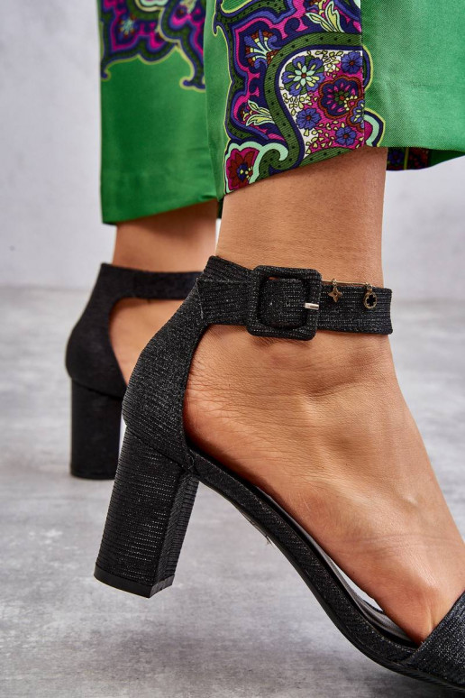 Ar papēdi melnas krāsas Maxim