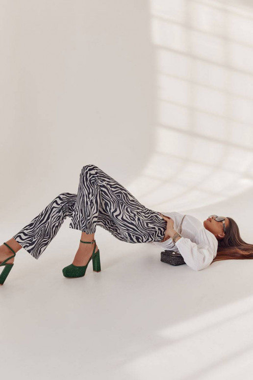 Sieviešu basenes Spīdīgi ar papēdi...