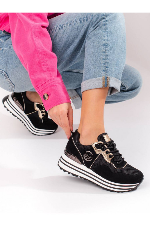 Stilīgasrnas brīvā laika apavi...