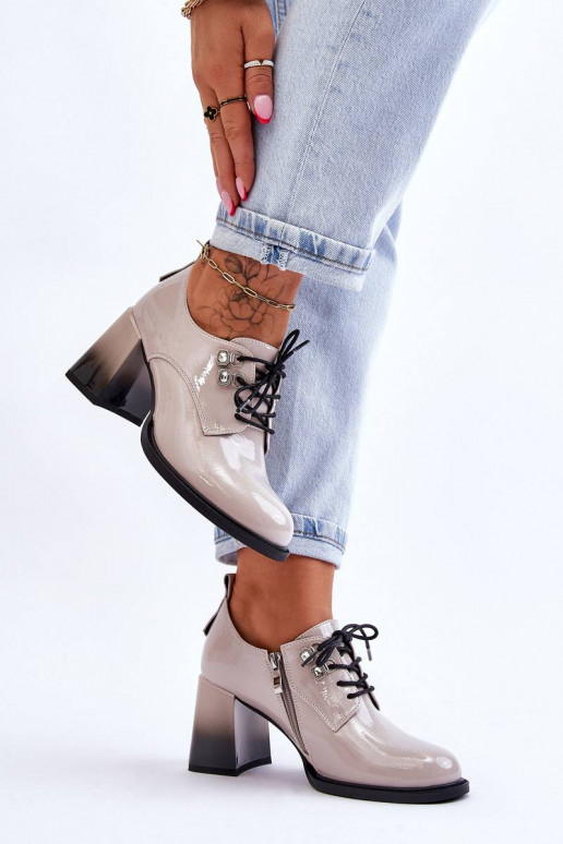 Stilīgasrnas apavi ar papēdi Pelēkas...