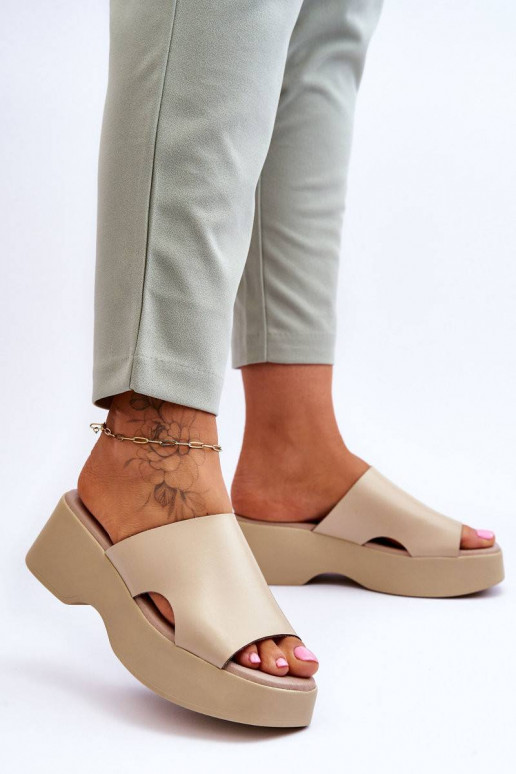 Čības ar platformu smilšu krāsas Lucami