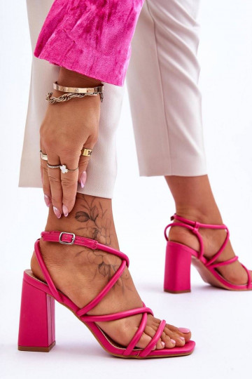 Klasiska modeļa sandales ar... 2