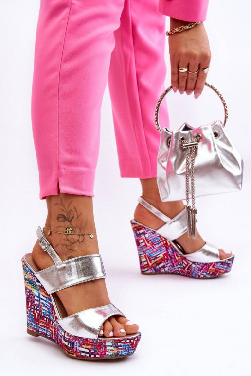 ar platformus sandales Sudraba krāsas...