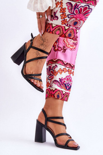 Sieviešu basenes melnas...