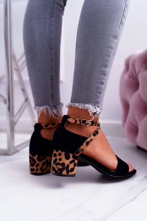 Sieviešu basenes Lu Boo ar leoparda...