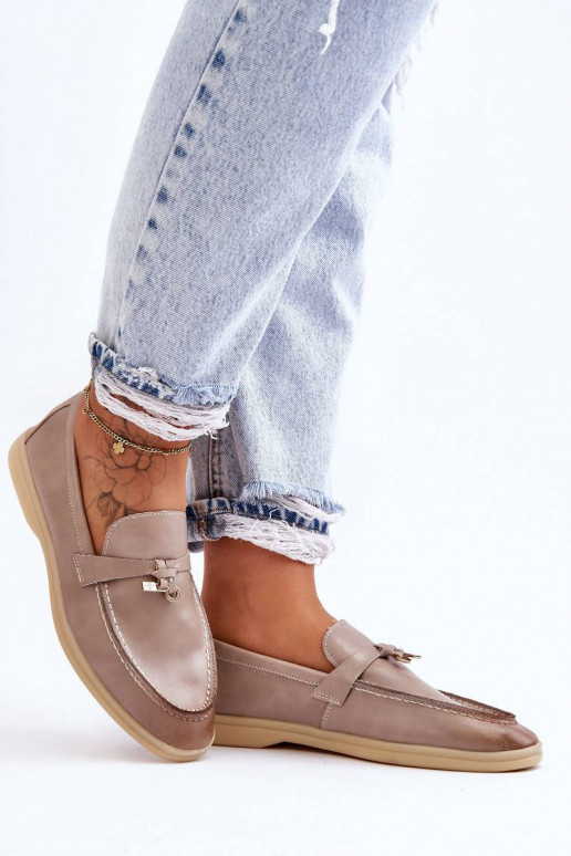 Klasiska modeļa sieviešu mokasīni...