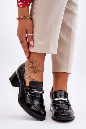 Laque Kurpes melnas krāsas...