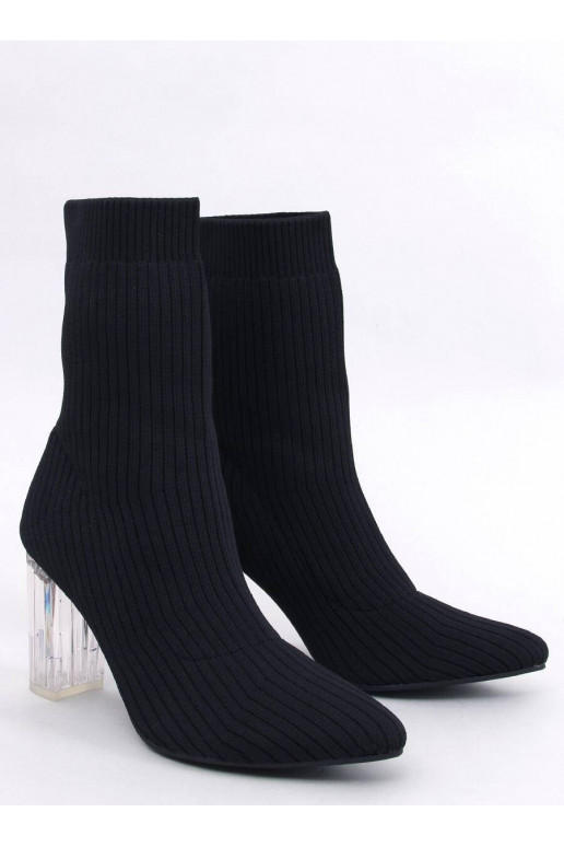 Stilīgi zābaki ar caurspīdīgu papēdi...