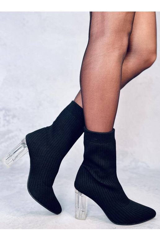 Stilīgi zābaki ar caurspīdīgu papēdi...