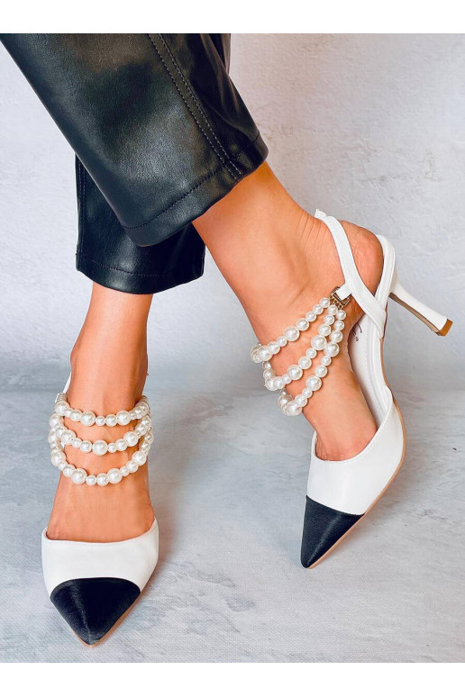 Kurpes ar pērļu rotājumiem HARMONY WHITE