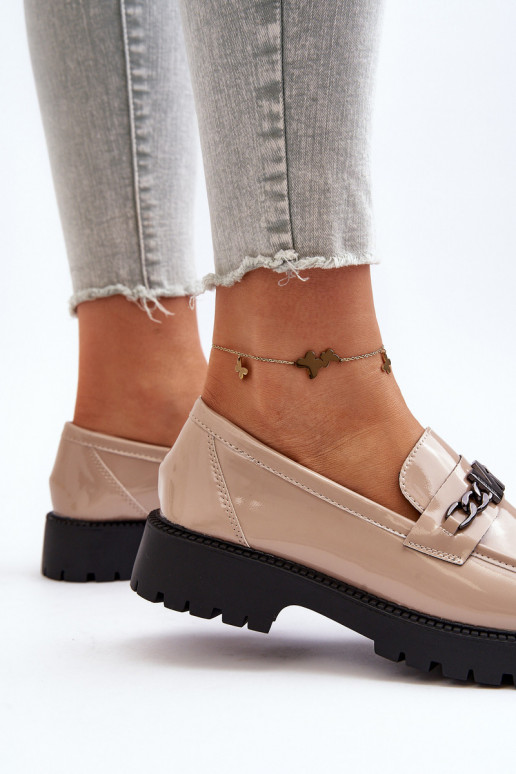 Mokasīni Laque ar platiem papēžiem...