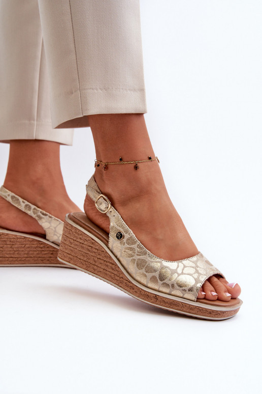 Platformus basenes Sergio Leone Zelta...