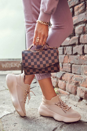 Sporta apavi smilšu krāsas... 2