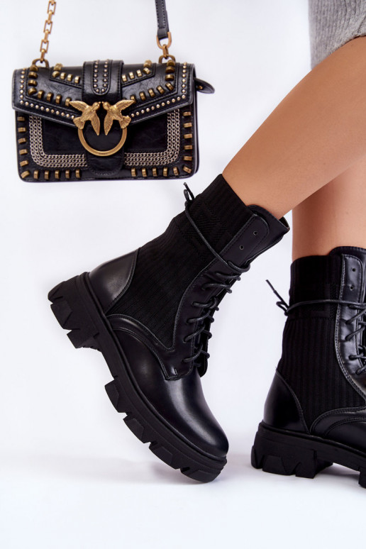 Masīvi zābaki šņorējami melnas krāsas...