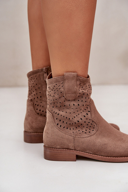 Sieviešu ažūra kurpes ar platiem...