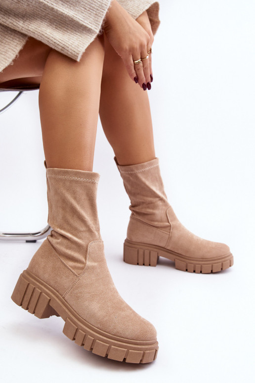 Zābaki ar platiem papēžiem smilšu...