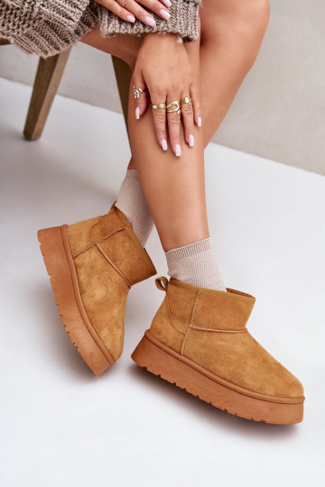 Zemi sniega zābaki ar...