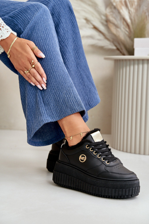 Sporta apavi ar siltinājumu un...