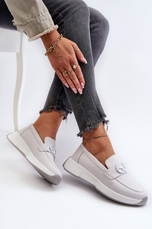 Sieviešu mokasīni ar paceltu zoli...