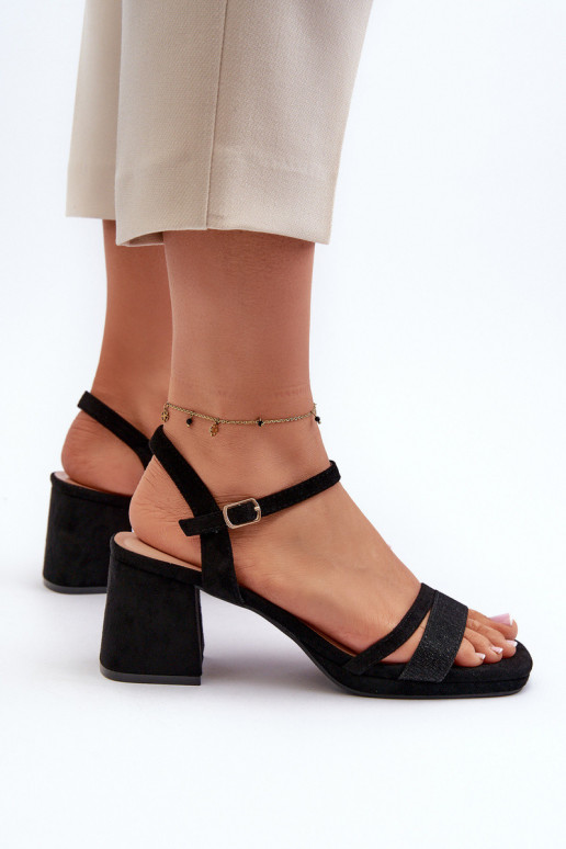 Elegantas augstpapēžu sandales melnas...