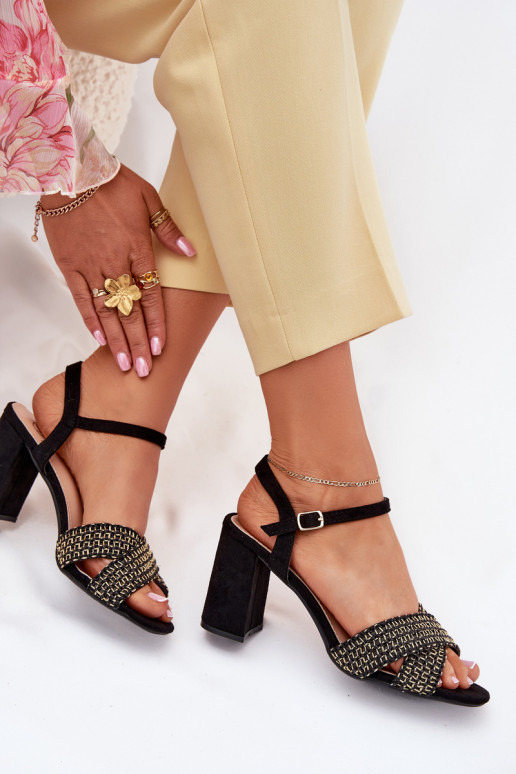 Sieviešu augstpapēžu sandales melnā...