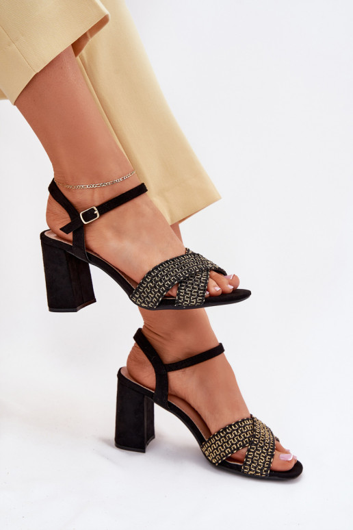 Sieviešu augstpapēžu sandales melnā...