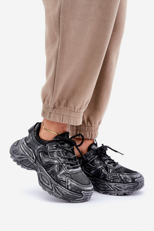 Melni krāsas sieviešu sporta kedas