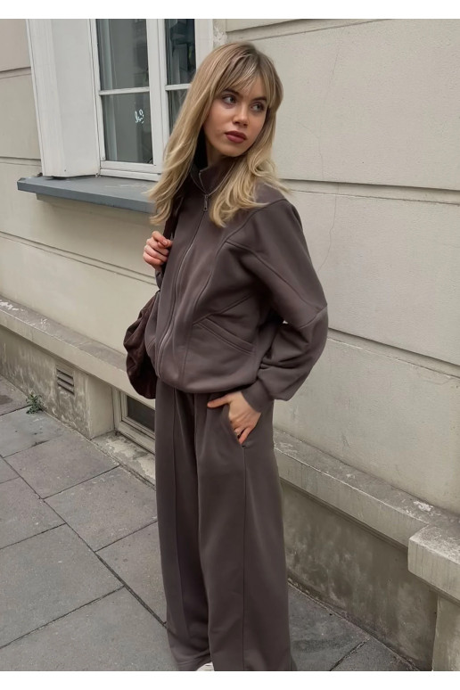 Pamatā - Savannah brūns liela izmēra... Pamatā - Savannah brūns liela izmēra...