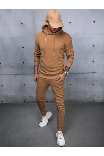 Vīriešu brūna krāsa...