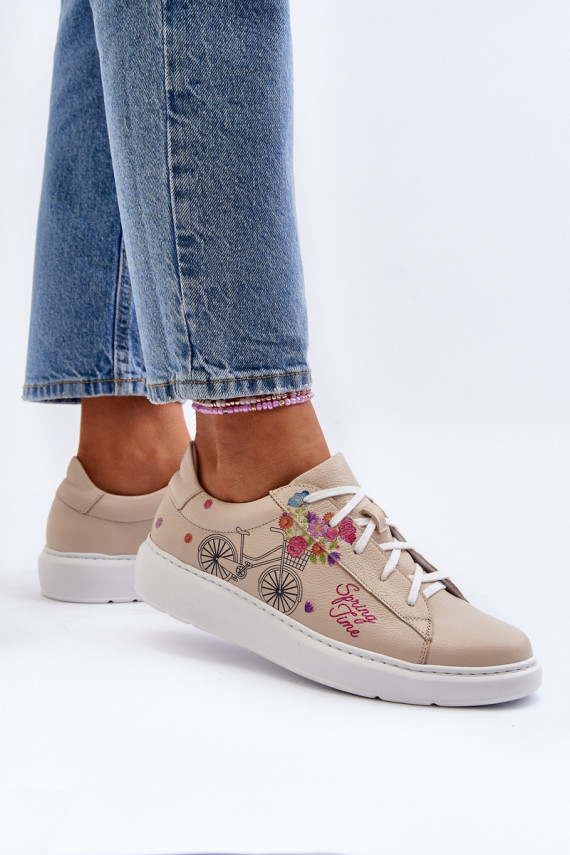Zazoo 024/TAMARA Sievišķīgs Sneakers modeļa apavi Āda smilšu krāsas