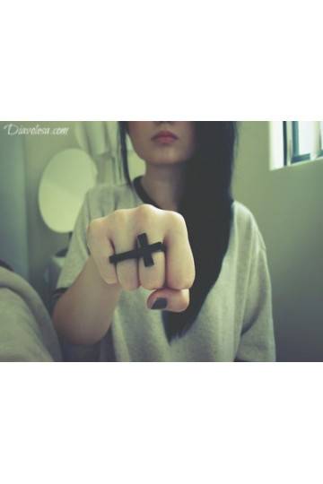 Žiedas su kryželiu 2