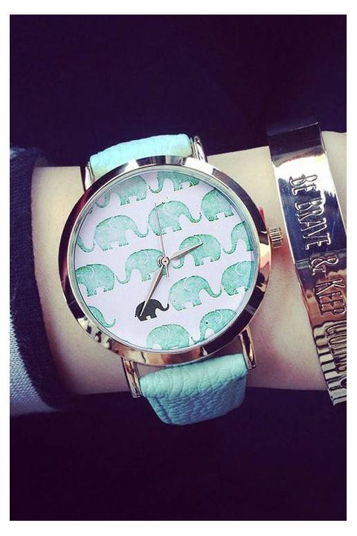 PULKSTENIS "The Lucky Elephant"