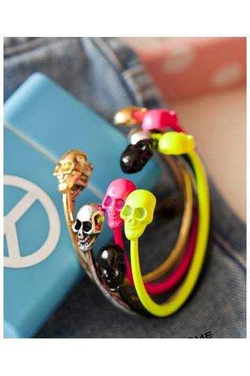 Apyrankė "Dvi kaukolės" sidabro spalvos