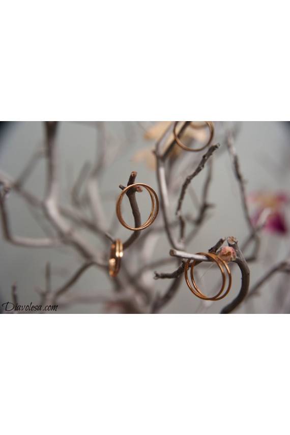 5 plonų žiedų komplektas aukso spalvos