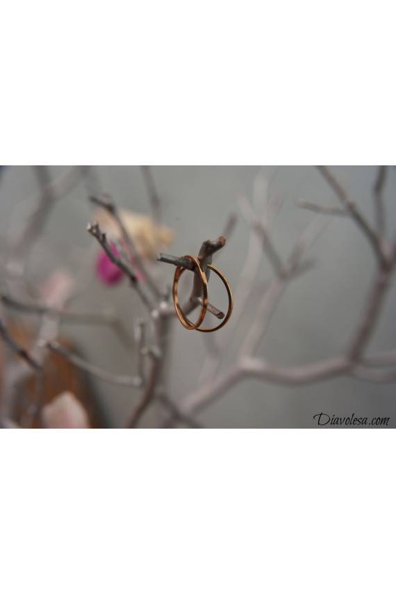 5 plonų žiedų komplektas aukso spalvos