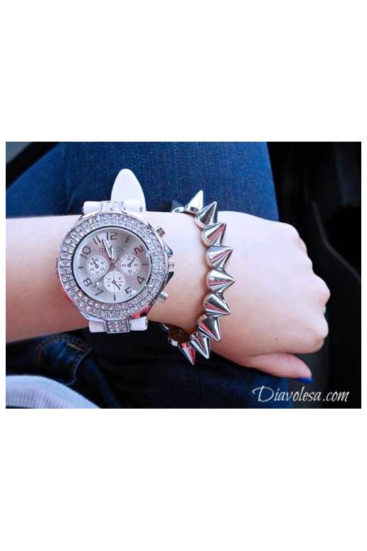 Apyrankė "Spygliai" Apyrankė "Spygliai"