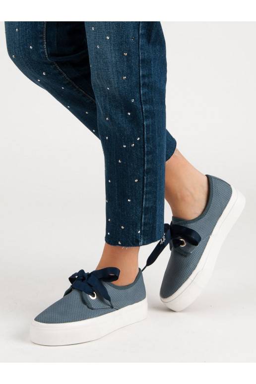 brīvā laika apavi ar lenšu šņorēm