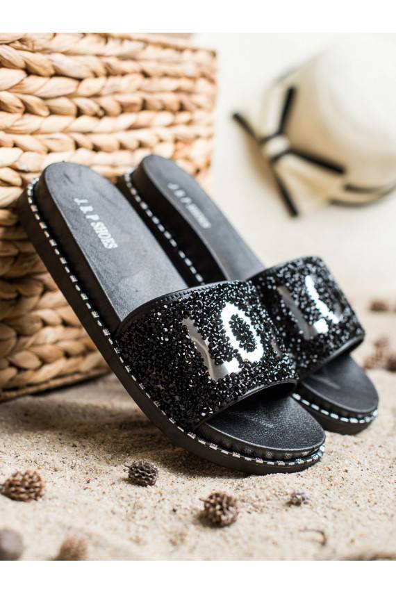 Čības ar platformu LOVE 